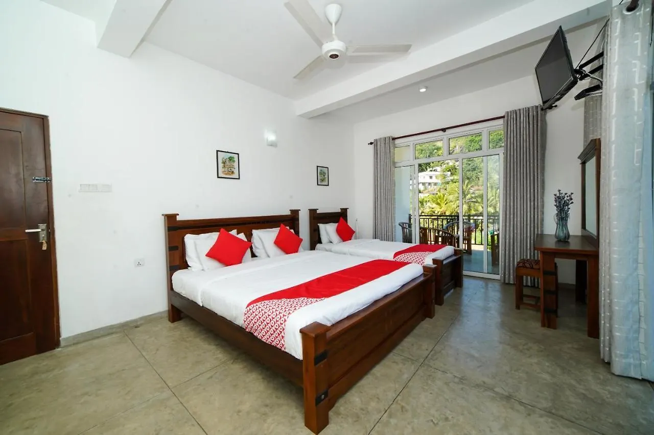 *** Hotel Oyo 555 Villa Dasuni Kandy Sri Lanka